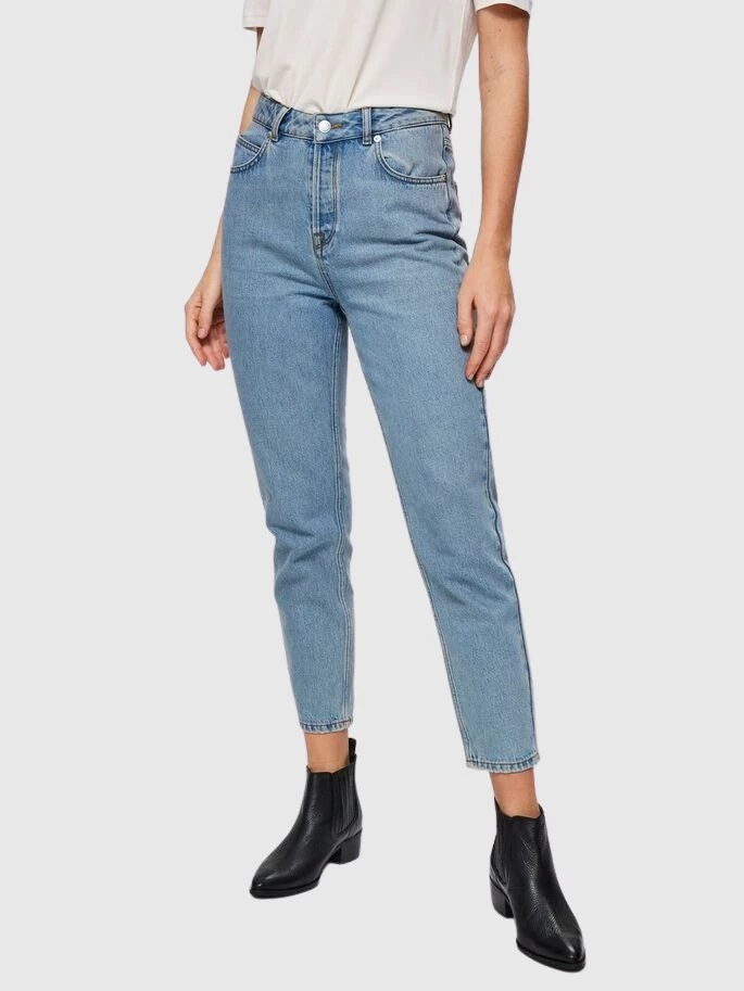 Shops selected mom jeans